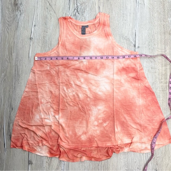 Sweaty Betty Easy Peazy Tank Top - Picture 5 of 10